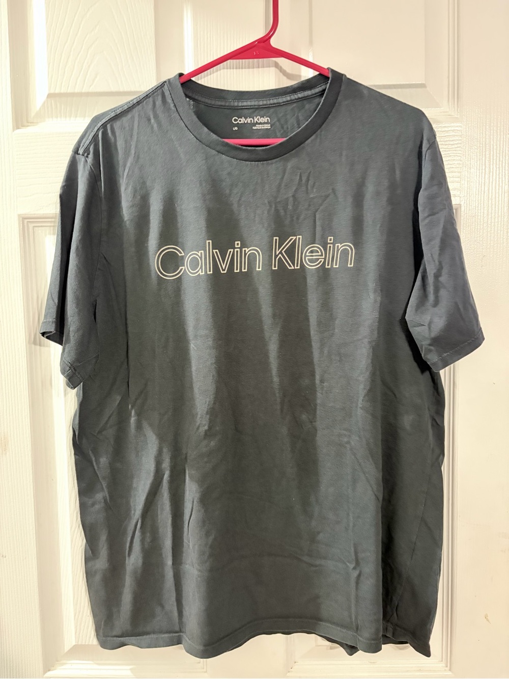 Calvin Klein Men’s Charcoal Logo Graphic T-Shirt CK Sleeve Large